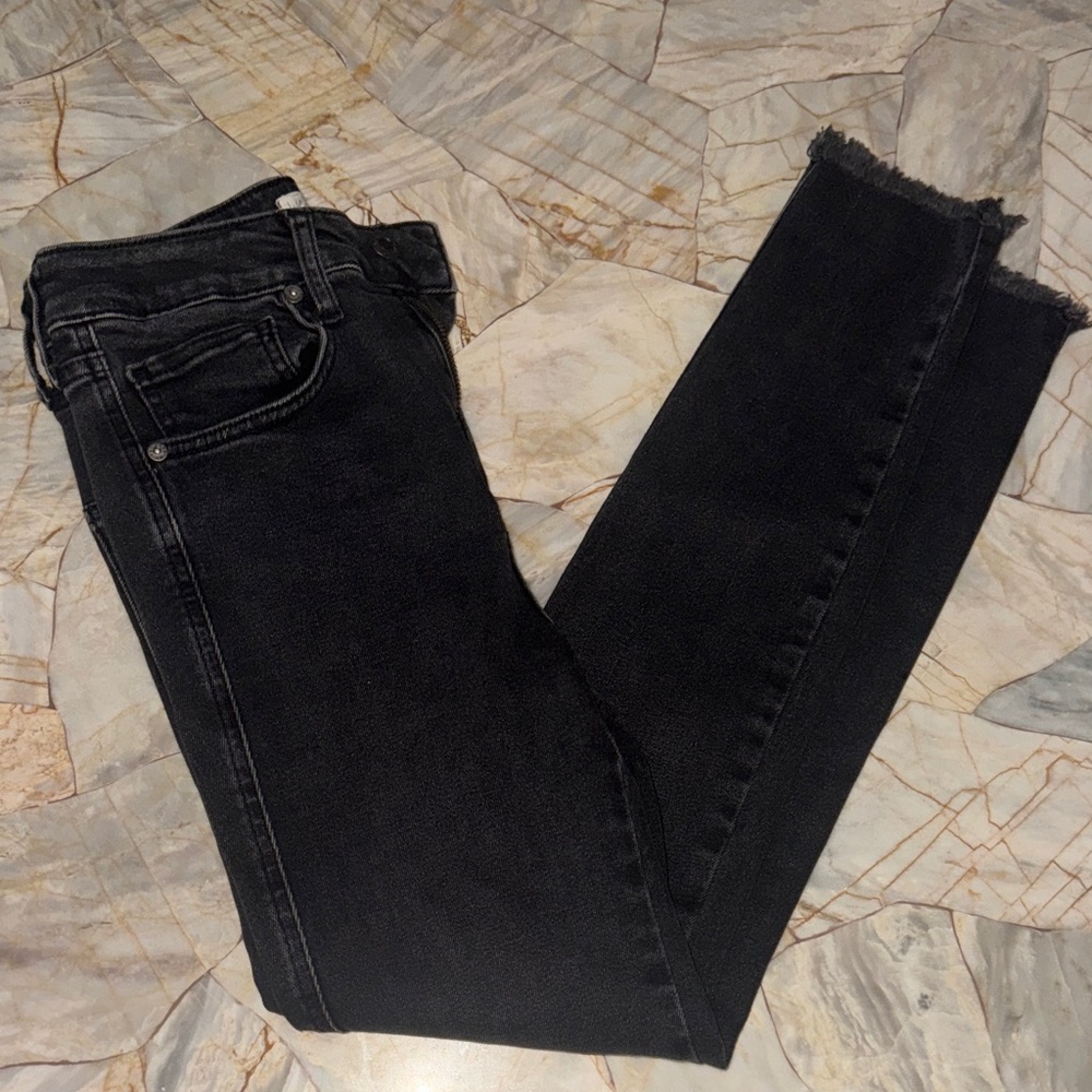 We The Free Black Cropped Jeans with Frayed Hem - Picture 2 of 4